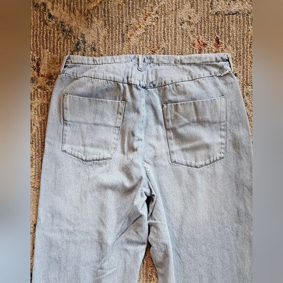 Dear John Wide Leg Cropped Jeans With Red And White Stripe On Side, Size 29 - Picture 2 of 8